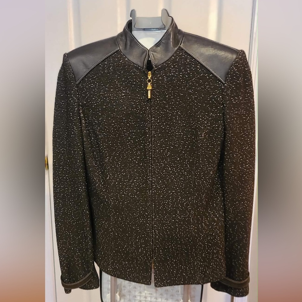 Vintage St. John Collection Brown Textured Blazer Size 4